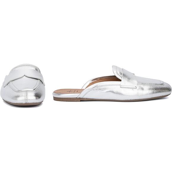 Aquatalia Jayleen Metallic Silver Slip On Flat Mule  size 6 - Picture 1 of 7